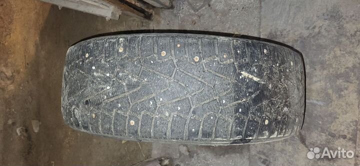 Pirelli Ice Zero 235/55 R20