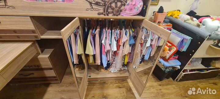 Кровать со столом Корсар