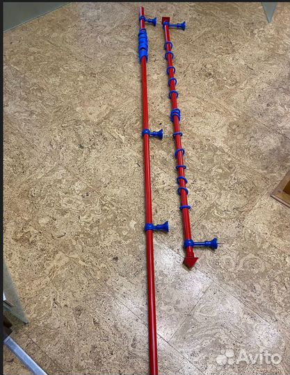 Карнизы красно-синие для штор бу