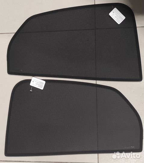 Солнцезащитные шторки комплект Ford Focus III HB