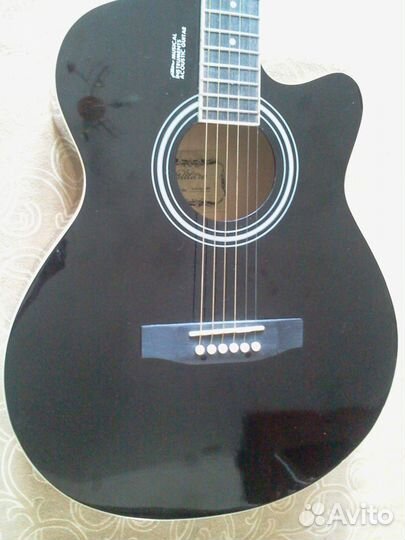 Акустическая Гитара 