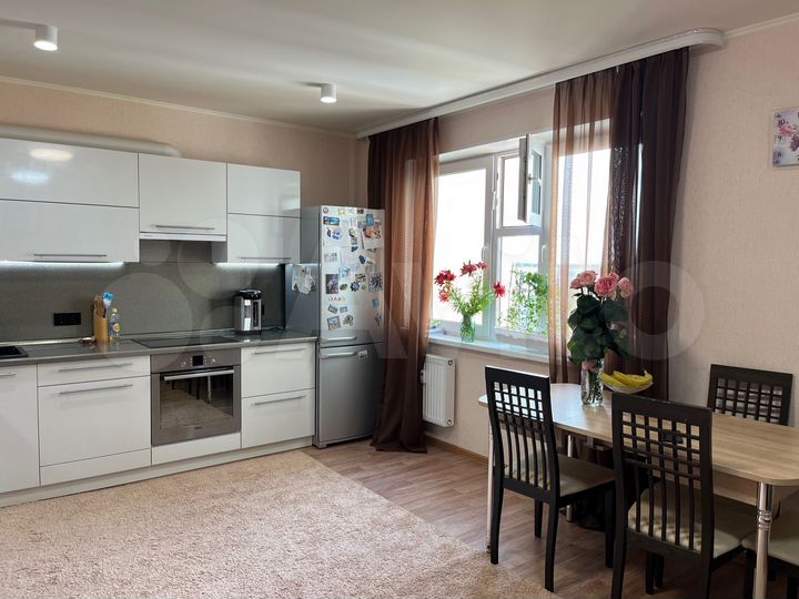 2-к. квартира, 66,7 м², 12/16 эт.