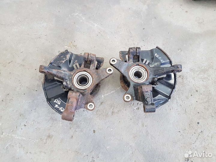 Кулак поворотный передний Mazda CX-7 (2007-2012)