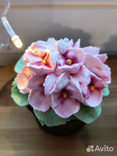 Фиалки из зефира