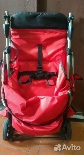 Коляска прогулочная складная маневренная