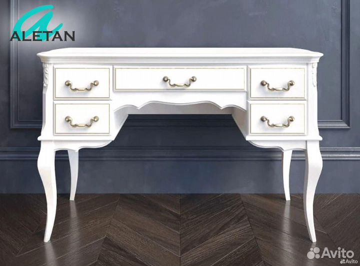 Стол письменный в кабинет