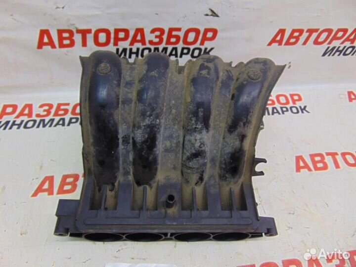 Коллектор впускной для Nissan March 3 2002-2010г