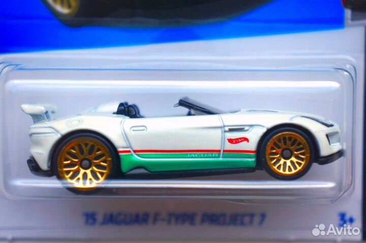 Hot Wheels Jaguar F-Type Project 7