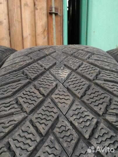 Continental ContiVikingContact 7 255/50 R19 T