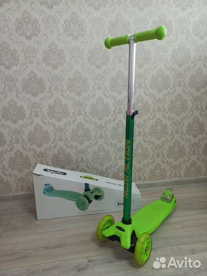 Самокат трехколесный бу