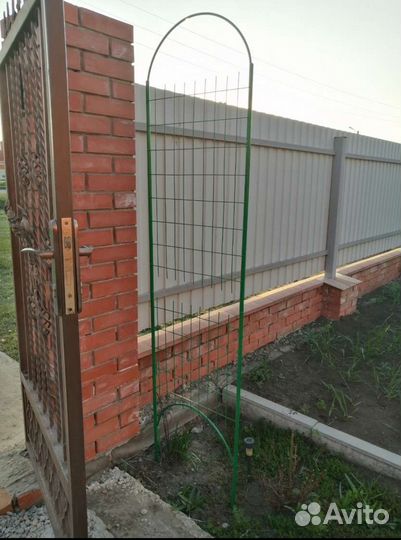 Шпалера мелкая решетка (разборная) 2,2м*0,5м
