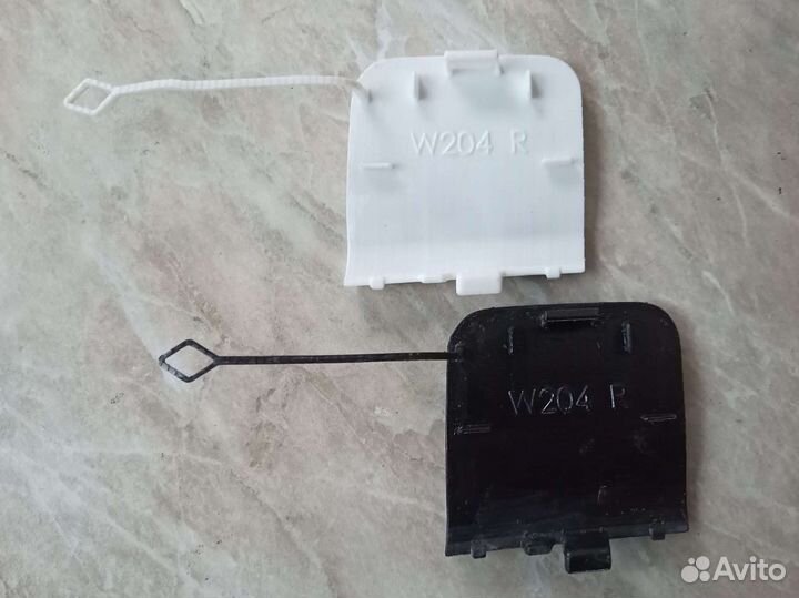 Заглушка бампера задняя Mercedes W204 (не амг)