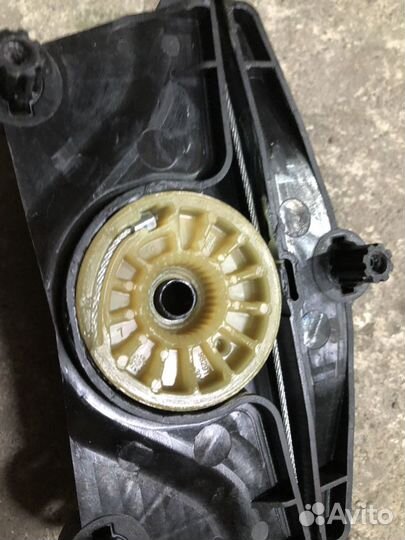 Audi Q5 Стеклоподъемник задний правый левый