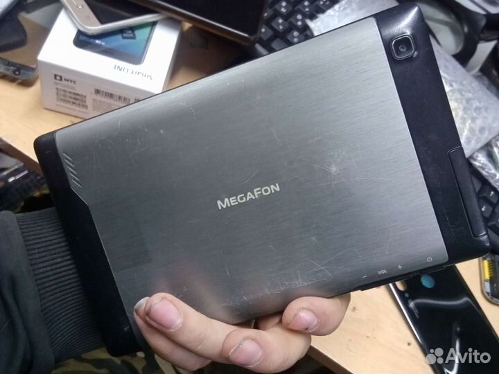 Старый планшет мегафон логин 3 на 4.4 андроиде