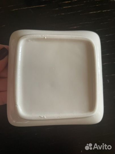 Пепельницы фарфоровые