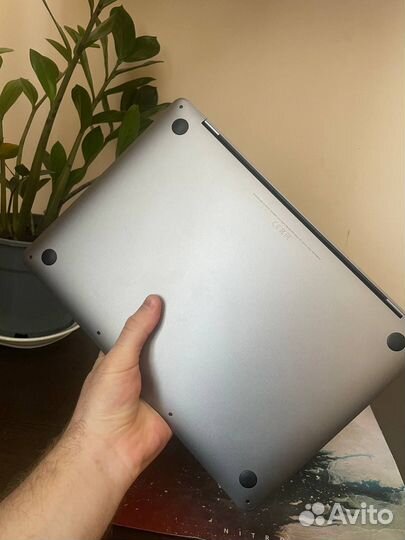 Apple MacBook Pro 13 2020 m1 8/256
