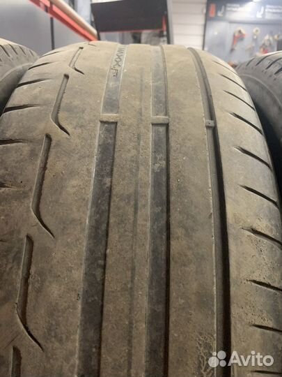 Dunlop SP Sport Maxx RT 235/55 R17 99V
