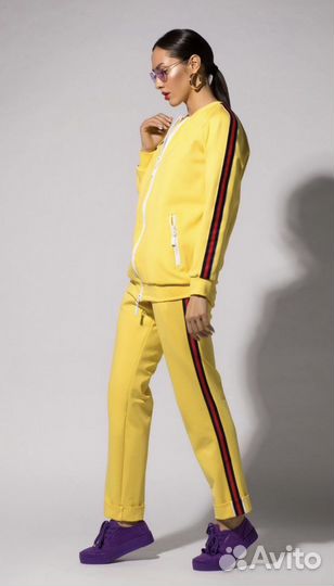 Костюм спортивный