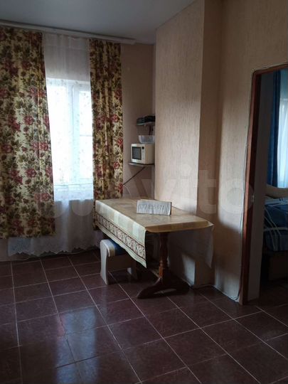 2-к. квартира, 60 м², 2/3 эт.