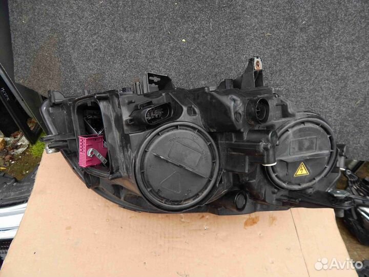 Фара левая Mercedes-Benz GLK-Class X204 рестайлинг