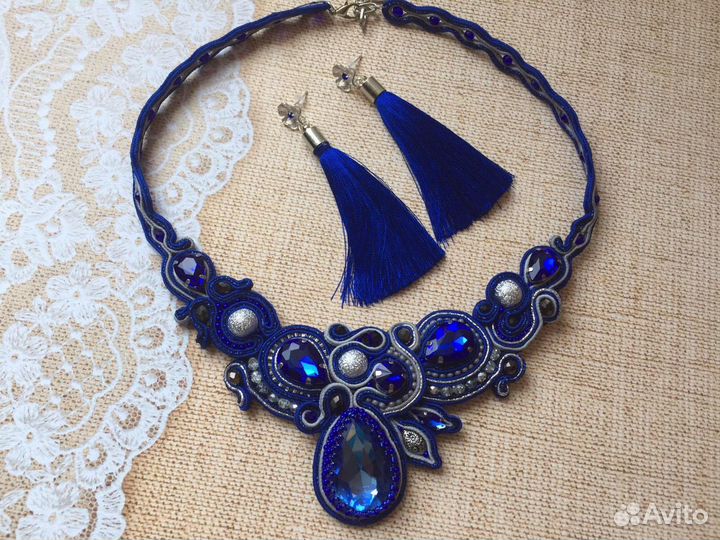 Колье и серьги