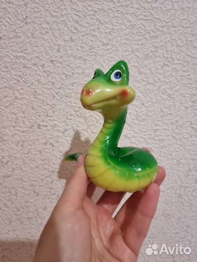 Змея керамическая статуэтка