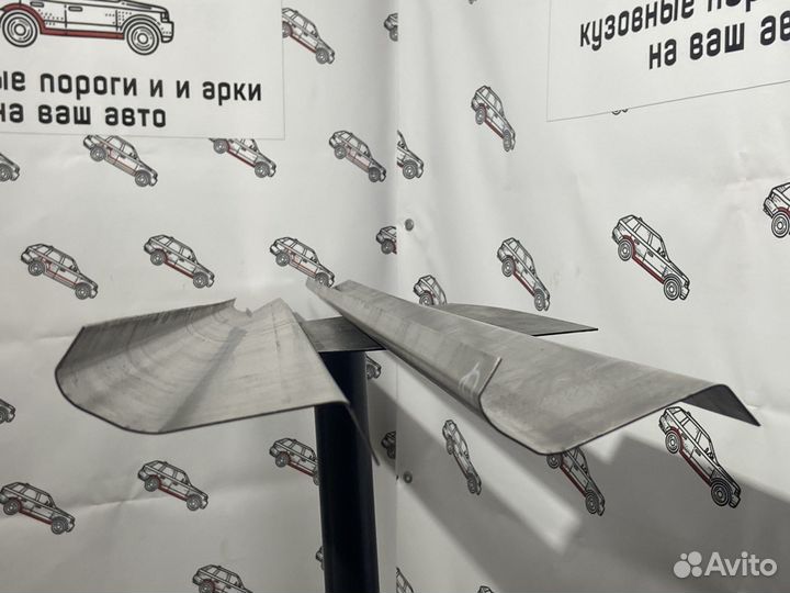 Toyota Hilux surf порог + усилитель правый