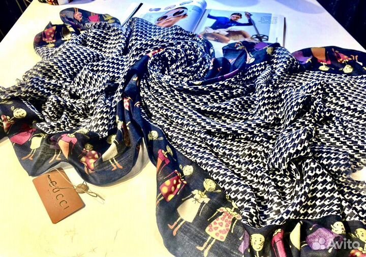 Шарф платок шаль Gucci - Гуччи