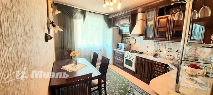 2-к. квартира, 77,4 м², 2/7 эт.