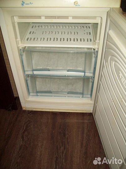 Морозильная камера, новая (Холодильник бесплатно)
