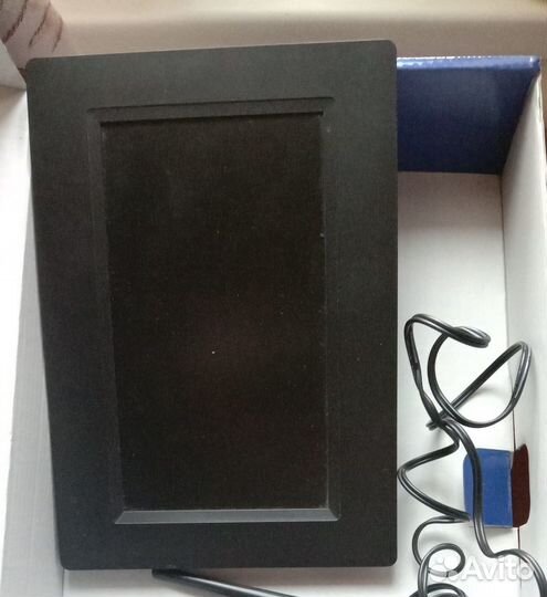 Цифровая фоторамка Digma