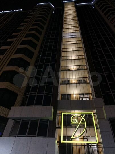 2-к. квартира, 58 м², 2/18 эт.