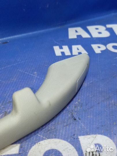 Ручка потолка Ваз Лада 2110 седан 21124 2012