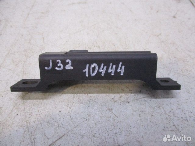 Антенна Nissan Teana 2 (J32)