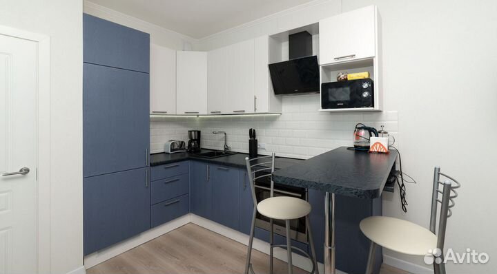 Кухонный гарнитур Brigantine угловая и прямая