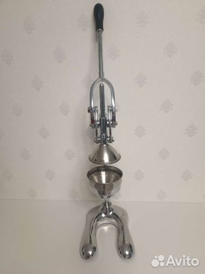 Соковыжималка пресс для цитрусовых