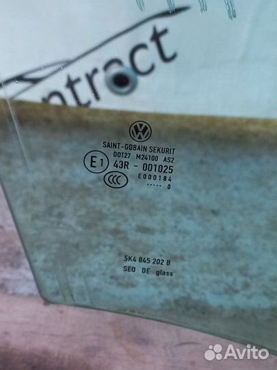 Стекло двери переднее правое Volkswagen Golf 6 1.6