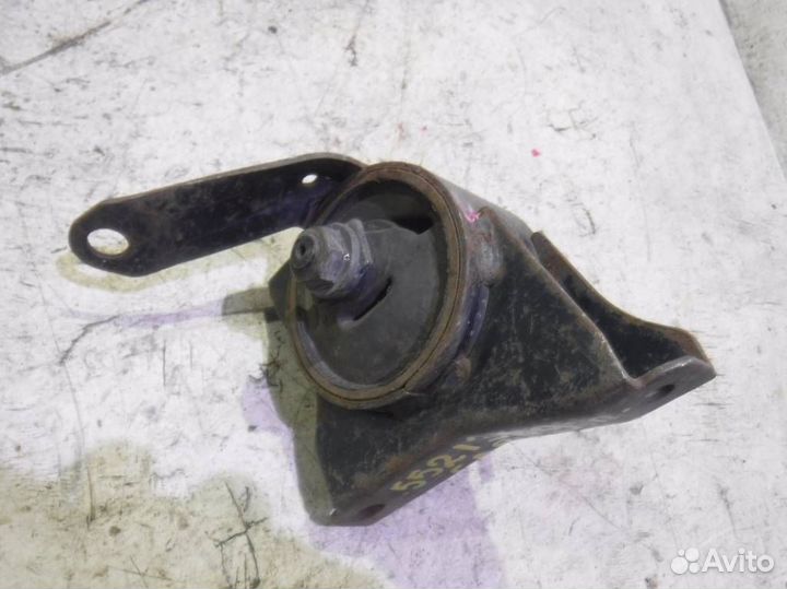 Опора двигателя Тойота