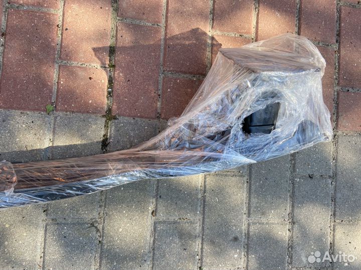Усилитель бампера Тигуан 2