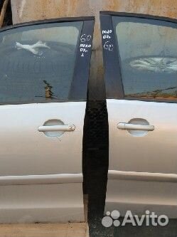 Двери передние Фольксваген Поло 2007 год