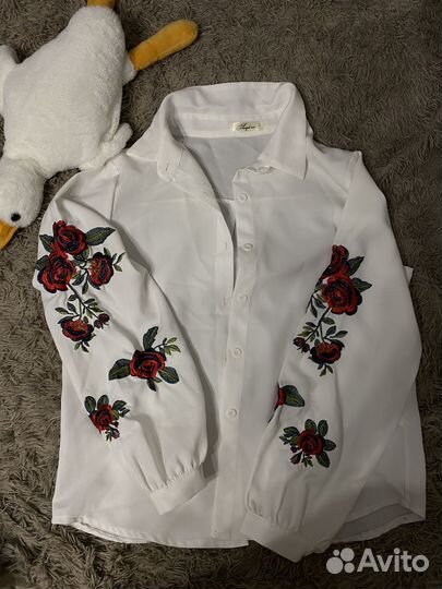 Одежда для девушек. Размер S