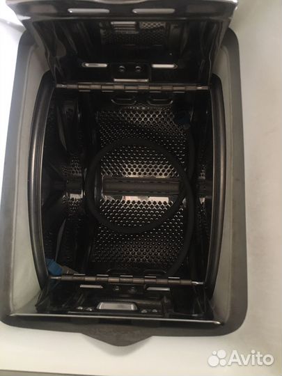 Стиральная машина с вертикальной загрузкой