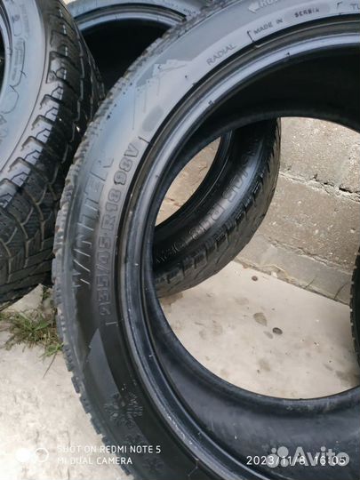 Winter Tact Nord Frost 3 235/4.5 R18 и 235/45 R18