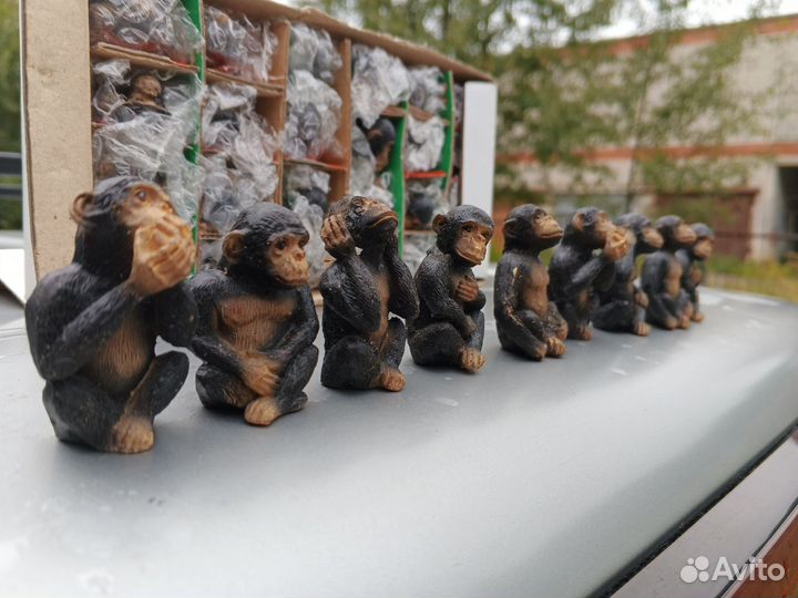 Фигурки обезьянки