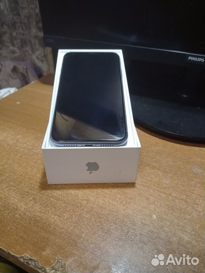 iPhone Xr, 128 ГБ