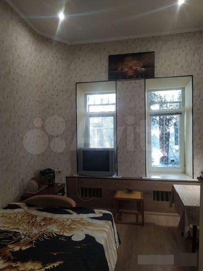 Комната 13 м² в 1-к., 2/2 эт.