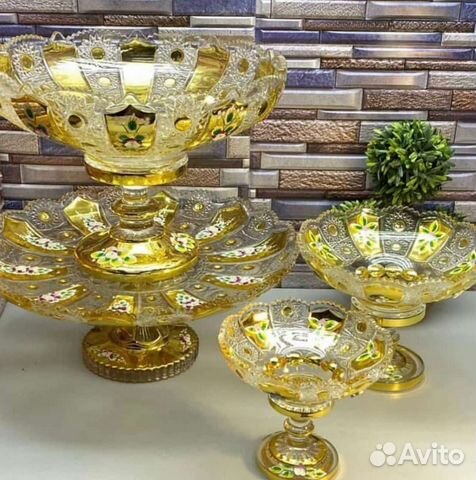 Ваза тортница,ваза фруктовница,ваза конфетница