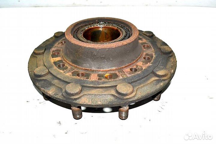 Ступица ведущего моста дисковые тормоза, правая iv