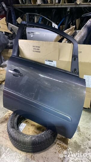 Дверь передняя правая в сборе Опель Зафира В