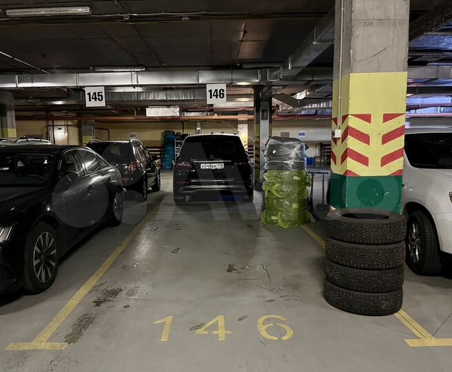 Машиноместо, 15 м²